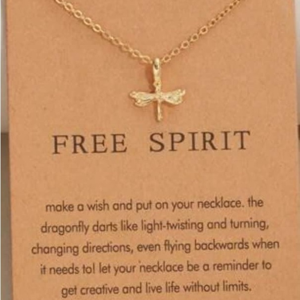 Super cute necklace